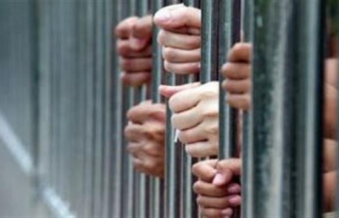 ضبط المتهمين بالتسول واستغلال الأطفال أسفل كوبري بالجيزة