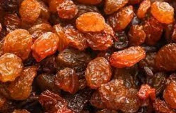 شعبة المواد الغذائية: التوسع في تصنيع الزبيب خطوة استراتيجية تدعم الاقتصاد الوطني