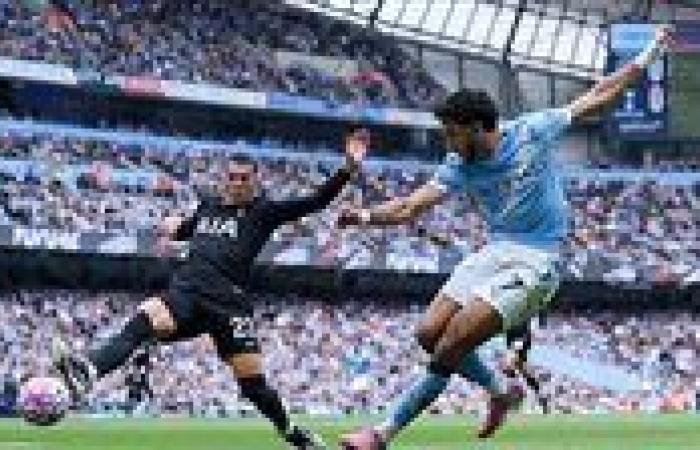 عمر مرموش يشارك بديلا في خسارة مانشستر سيتي أمام توتنهام هوتسبير (0/2) في الدوري الإنجليزي الممتاز