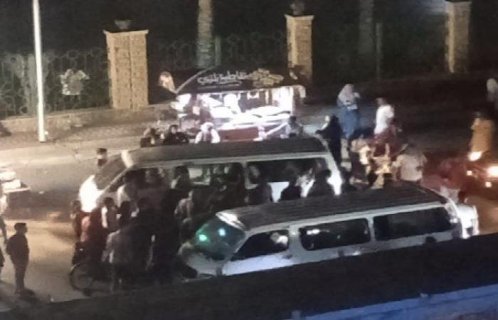 ميكروباص يدهس شقيقتين أمام مسجد في بورسعيد