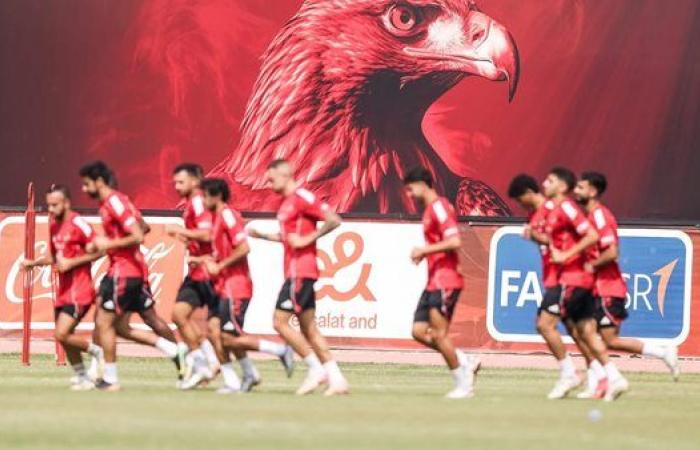 الأهلي يواصل الاستعداد لغزل المحلة وريبيرو يشرح خطة المواجهة| صور