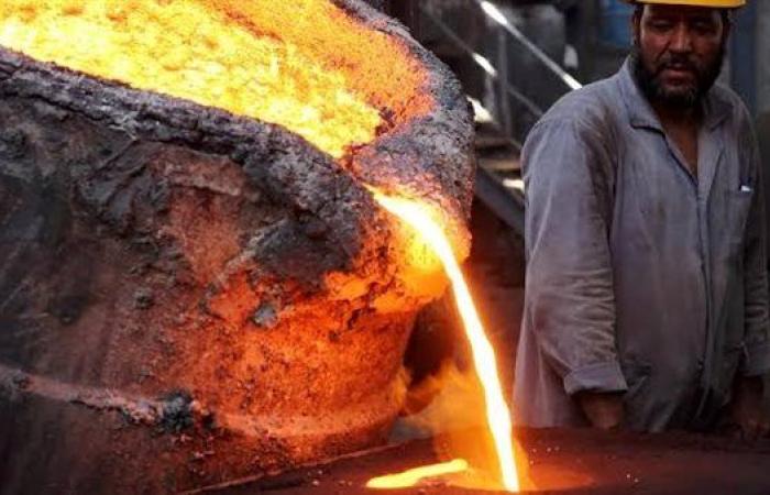 تحويل مصنع الحديد والصلب بحلوان.. من قلعة الحديد إلى رهان جديد على النسيج