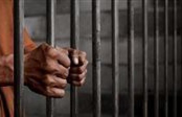 سنة وراء القضبان و2,000 جنيه مقابل احتجاز شخص  بلا وجه حق! عندما يصبح الحبس قانونيا