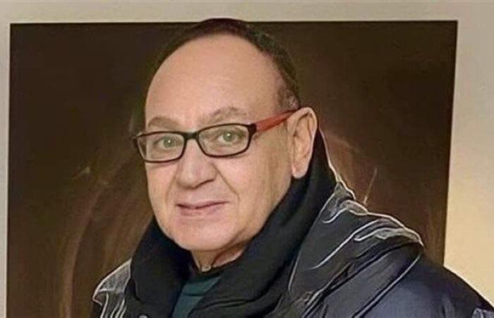 أشرف زكي وإيهاب فهمي أول حضور عزاء يحيى عزمي بالشيخ زايد