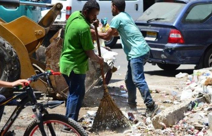 رئيس مدينة بورفؤاد يتابع جهود منظومة النظافة العامة ورفع المخلفات بشارع العباس