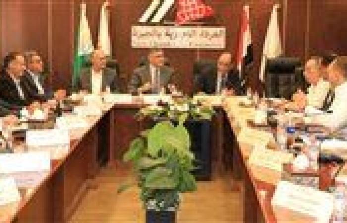 محافظ الجيزة: التجهيزات جارية لإقامة ثلاث معارض " أهلا مدارس" رئيسية