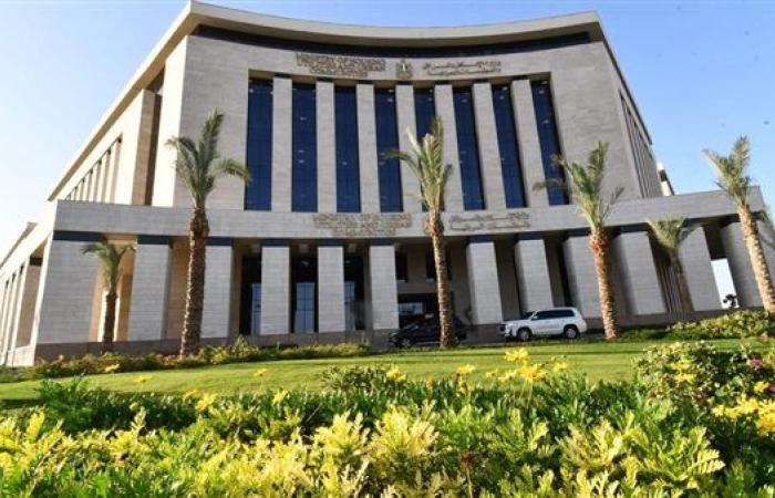 "الإسكان": طرح محال تجارية وصيدليات ومخازن ومخبز للبيع بالمزاد العلني بـ4 مدن جديدة