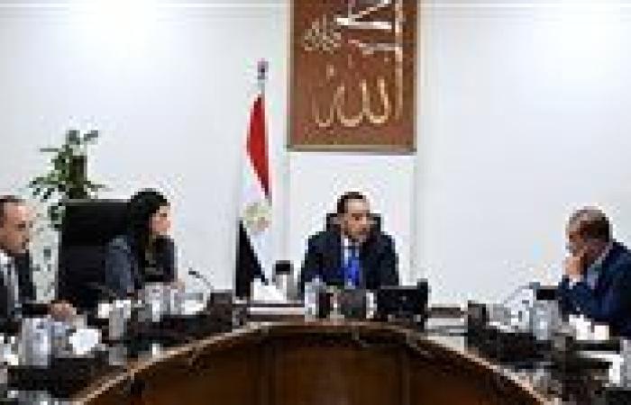 الحكومة تعتزم زيادة الإعتمادات المالية لصيانة المرافق والمنشآت الحكومية