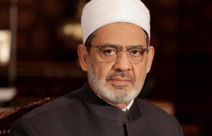شيخ الأزهر يعزي أمير الكويت في وفاة الشيخة سعاد الأحمد الصباح