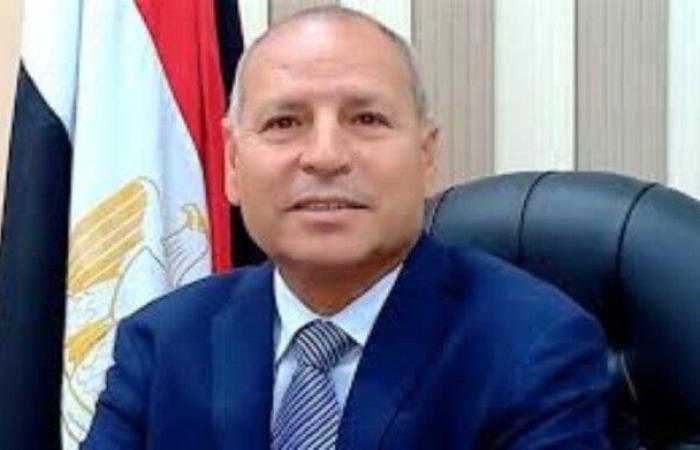 محافظ القاهرة يوجه رؤساء الأحياء الجدد بضرورة التواجد الميداني والاستماع لطلبات المواطنين