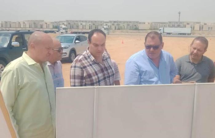 رئيس جهاز مدينة الشروق يتابع تنفيذ مشروعات المياه بمنطقة الرابية