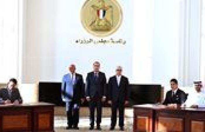 باستثمارات 220 مليون دولار.. مدبولي يشهد توقيع أتوم سولار مصر لإقامة مجمع صناعي