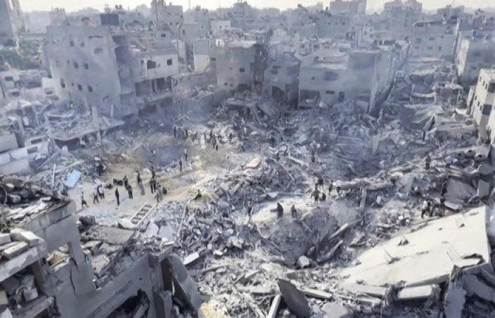إعلام إسرائيلي: سيتم إخلاء سكان غزة عبر ممرات يليها عملية جوية وهجوم بري