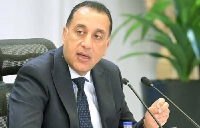 بدء اجتماع الحكومة الأسبوعى بمدينة العلمين الجديدة
