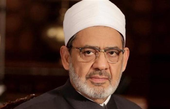مرصد الأزهر لمكافحة التطرف: حرق المصحف "استفزاز متعمد"