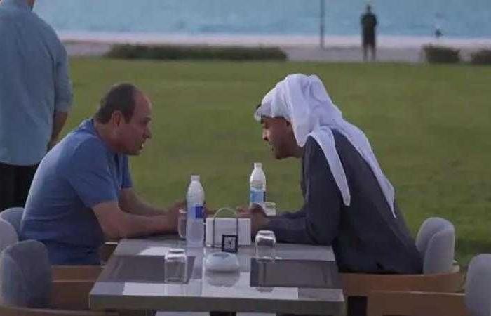 السيسي ومحمد بن زايد يتناولان الإفطار على شاطئ العلمين في أجواء أخوية