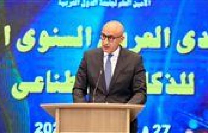عبداللطيف: نهتم بالذكاء الاصطناعي لتطوير التعليم وإعداد أجيال تواكب المستقبل