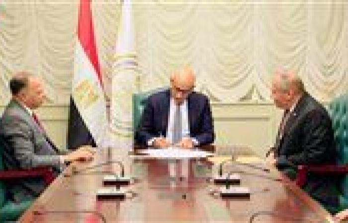 عاجل.. «عبداللطيف» يعتمد نتيجة ملاحق الثانوية العامة بنسبة نجاح ٩٠،٦% للحديث