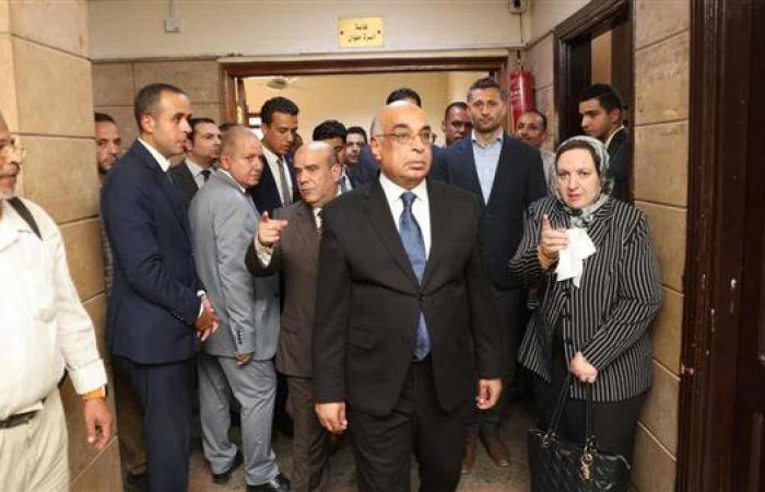 وزير العدل يتفقد أعمال إنشاء مبنى محكمة أسرة البساتين ودار السلام