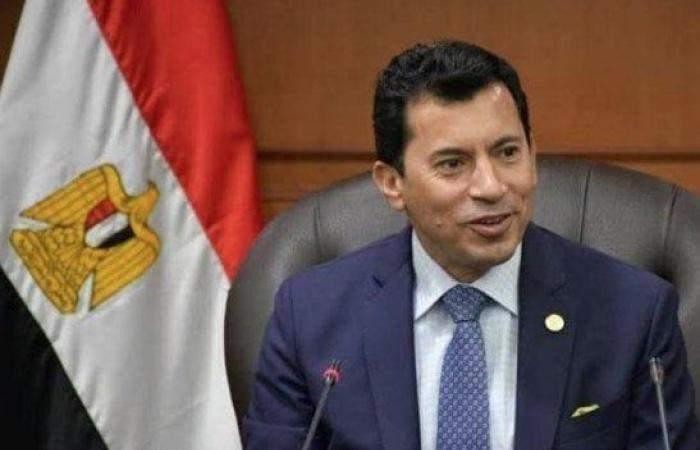 أشرف صبحي يوجه رسالة شديدة اللهجة للأندية: «لن نقبل بتسجيل لاعب مقابل عقد ضئيل ويكون بياخد أضعافه»