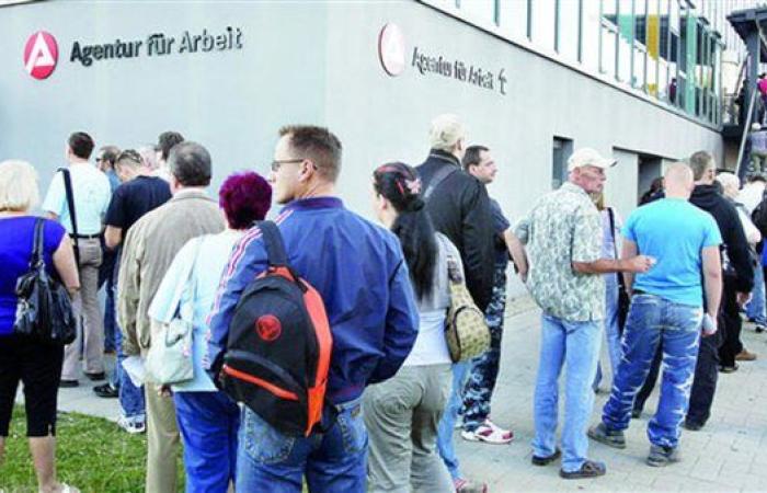 البطالة في ألمانيا تتجاوز حاجز 3 ملايين لأول مرة منذ عقد وسط ضغوط اقتصادية متزايدة