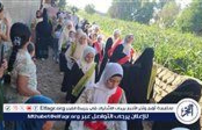 شاهد: مسيرة بالمصاحف لـ حافظي القرآن الكريم كاملًا في المنيا