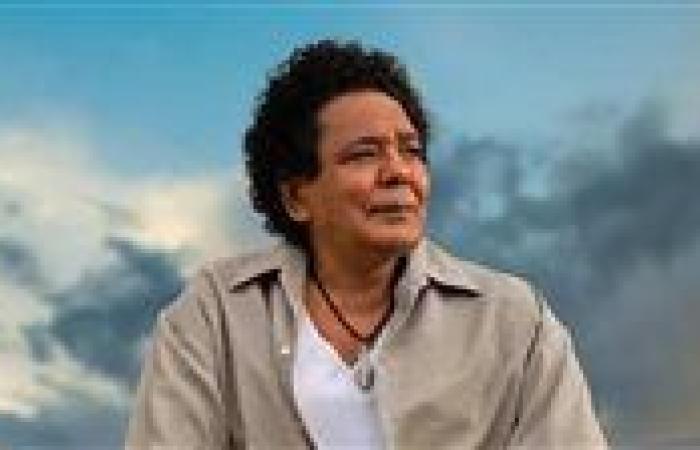 الكينج محمد منير يشعل الحماس بـ "بين البينين" في تعاون جديد مع روتانا