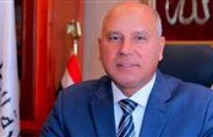 وزير النقل: قطار مطروح حديث وحالته الفنية ممتازة