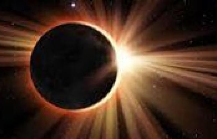 معهد الفلك يكشف تفاصيل خسوف القمر الكلي في 7 سبتمبر
