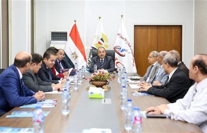 وزير قطاع الأعمال: تحديث برامج التدريب للعاملين بالشركات التابعة وفق احتياجاتها