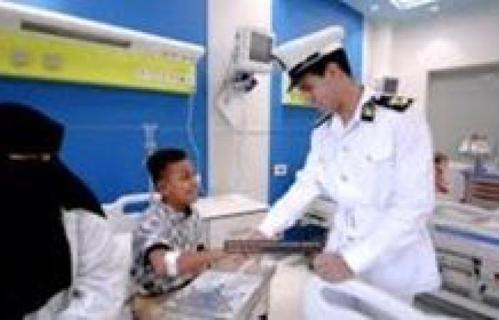 الداخلية تنظم زيارات للمستشفيات ودور الايتام وتوزيع حلوى المولد علي الاطفال