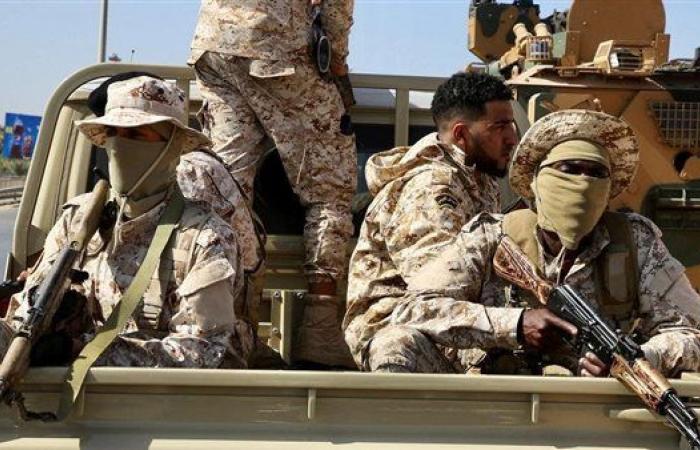 ليبيا على صفيح ساخن.. اتجاه نحو الحسم العسكري بطرابلس وتخوف من تدخل حفتر