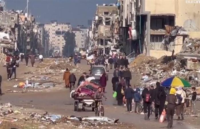 الدفاع المدني بغزة: الاحتلال يعمل على إخلاء محافظتي غزة والشمال ويجبر السكان على النزوح