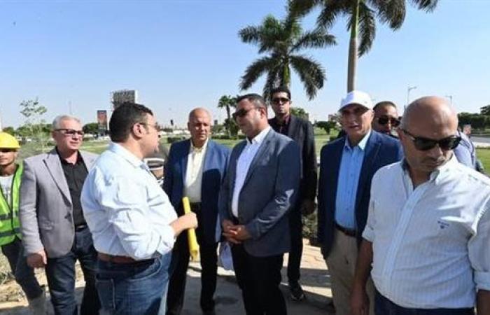 وزير الإسكان يتفقد أعمال تطوير نفق العبور