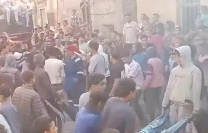 شاهد بالفيديو.. طقوس مثيرة للجدل في احتفالات المولد النبوي بمصر