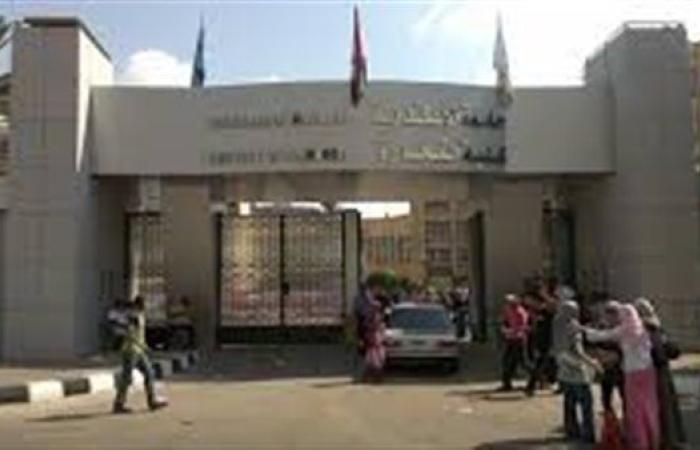 رئيس جامعة الاسكندرية : فتح الباب للطلاب للكشف الطبى استعدادا للعام الدراسى الجديد