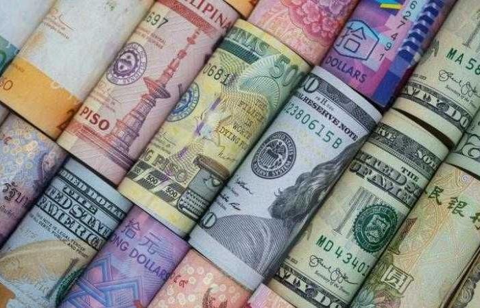 أسعار العملات في مصر اليوم الجمعة