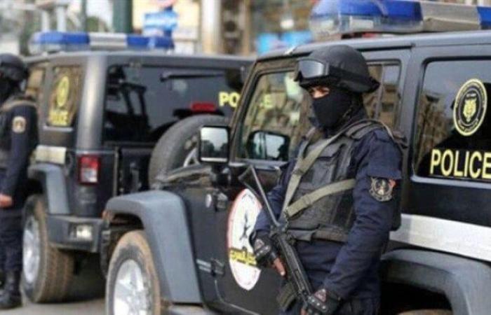ضبط المتهم بإدارة مصنع لتدوير زيوت السيارات مجهولة المصدر بالإسكندرية