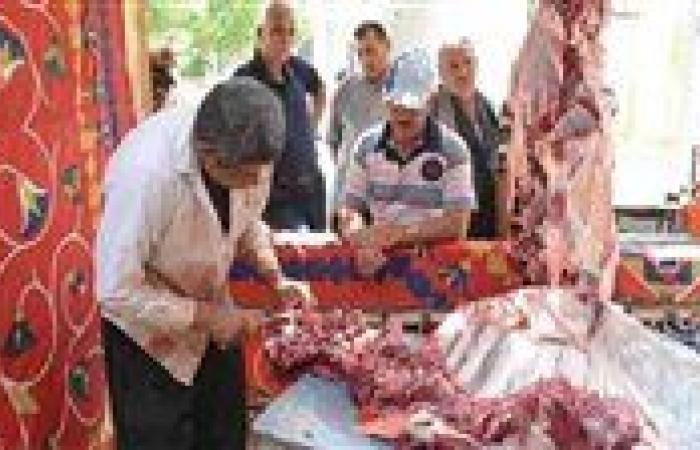 نقيب الفلاحين يهاجم الجزارين: يبيعون اللحوم بأسعار «فلكية»