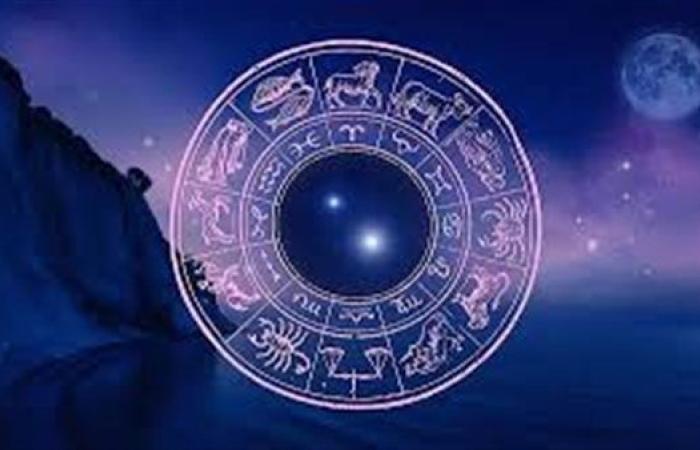 حظك اليوم مع الأبراج.. توقعات الحب والمال والعمل والصحة