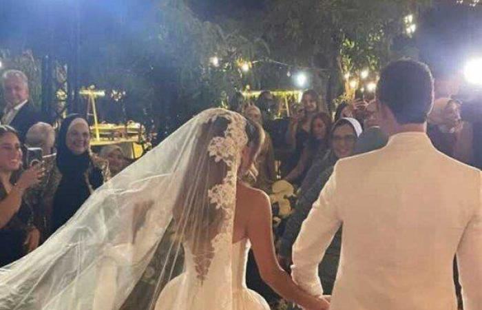 بعد تصدرها التريند.. أبرز اللقطات من حفل زفاف هاجر السراج