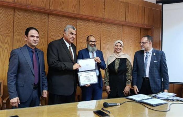 كلية العلوم جامعة حلوان تحتفي بالمتميزين في ضمان الجودة والإرشاد الأكاديمي