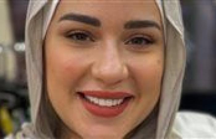 بالصور.. أسما شريف منير تعلن ارتدائها الحجاب: ادعولي بالثبات