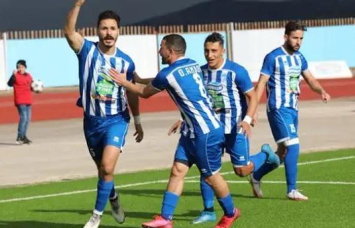 أولمبيك أقبو ينفرد بصدارة الدوري الجزائري