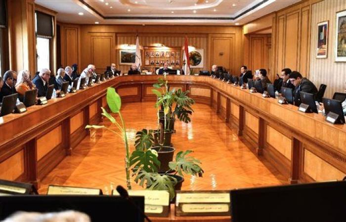 مجلس جامعة حلوان يدين تصريحات رئيس الوزراء الإسرائيلي بشأن تهجير الفلسطينيين