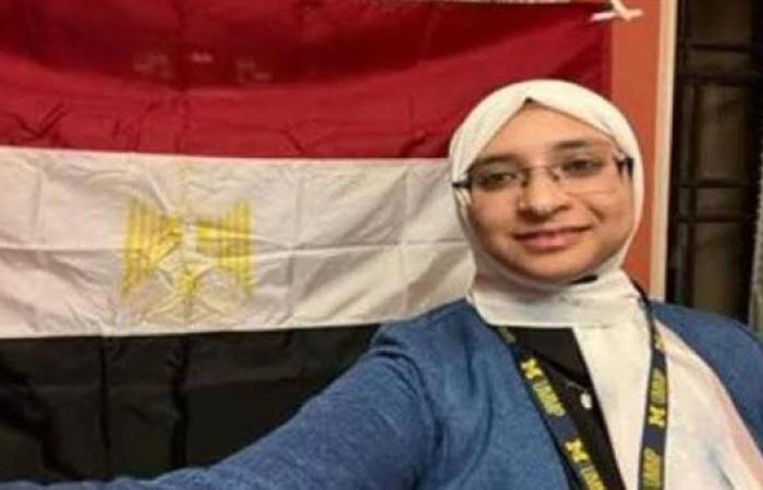 فتاة مصرية تحفر اسمها في سجل علماء الحفريات العالمي