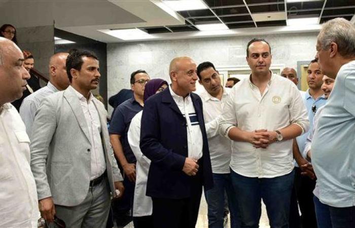 شاهد| محافظ الأقصر ورئيس الرعاية الصحية يتفقدان مستشفى الكرنك الدولي