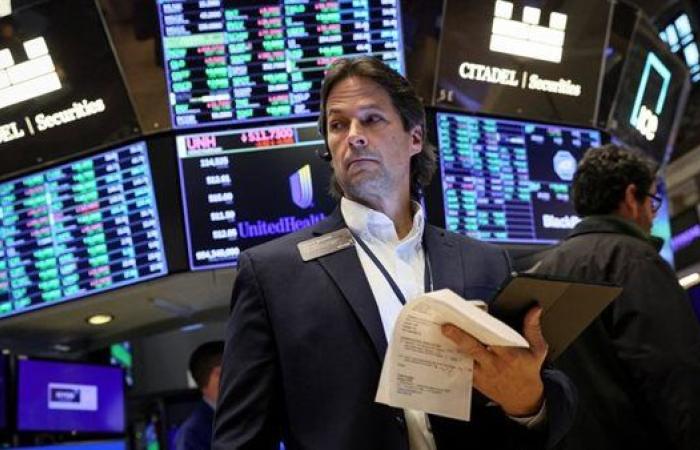 تباين المؤشرات الأمريكية في بداية الأسبوع مع ترقب المتداولين لبيانات التضخم