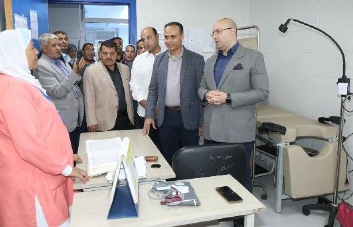 محافظ بني سويف يتفقد انتظام وسير العمل بوحدة طب الأسرة بقرية السلطاني إحدى مشروعات مبادرة “حياة كريمة”