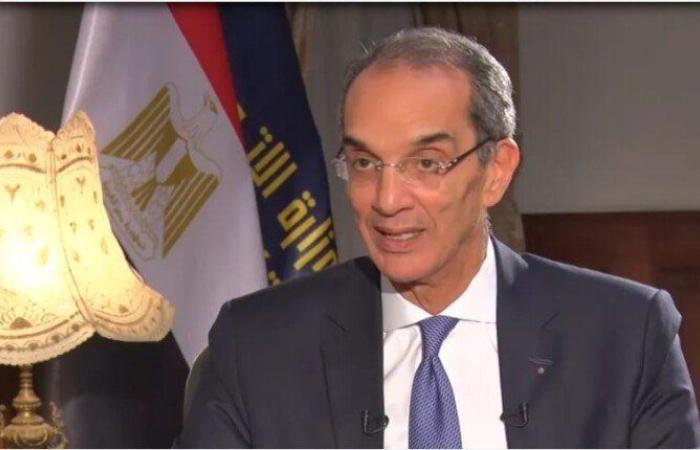 وزير الاتصالات: العنصر البشري هو الميزة التنافسية الأهم لمصر في مجال الذكاء الإصطناعي